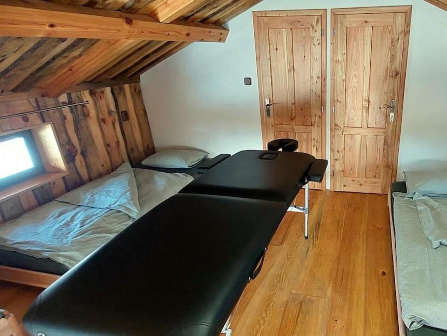 CHALET BORŮVKA - biofarma na samotě v lesích Benesov  Exterior foto