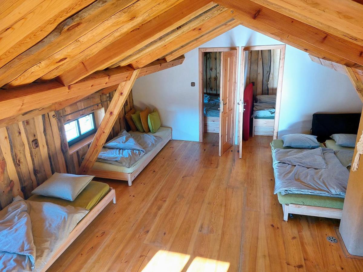 CHALET BORŮVKA - biofarma na samotě v lesích Benesov  Exterior foto